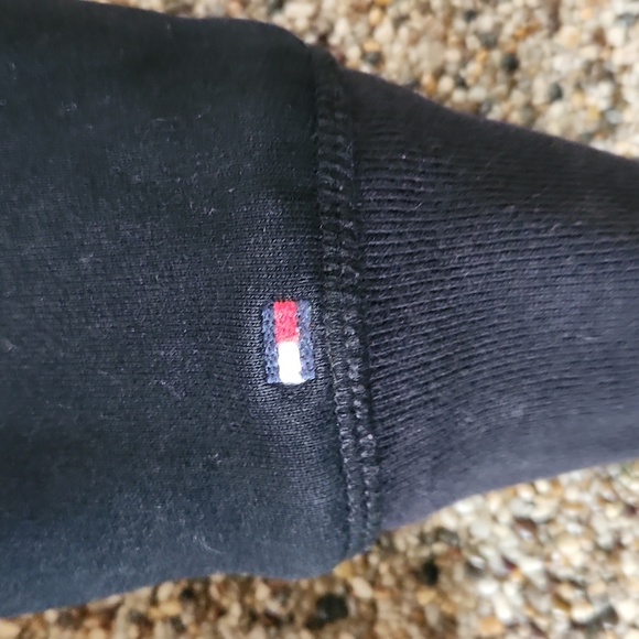 Tommy Hilfiger black lined jacket, size small - Picture 3 of 6